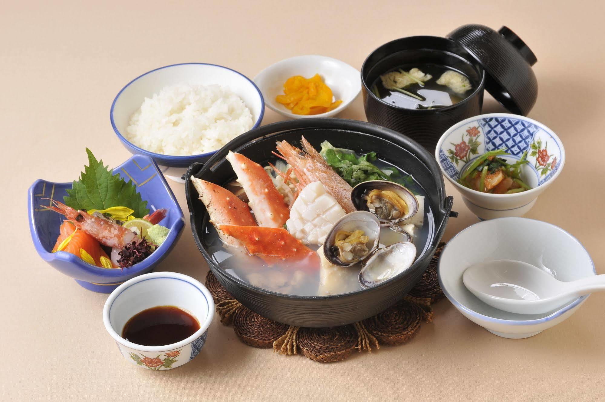 Crown Hills Kushiro